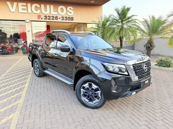 NISSAN FRONTIER 2.3 16V TURBO DIESEL PLATINUM CD 4X4 AUTOMÁTICO NISSAN FRONTIER 2.3 16V TURBO DIESEL PLATINUM CD 4X4 AUTOMÁTICO